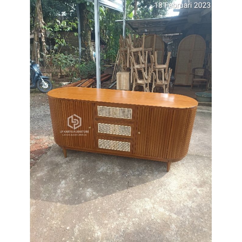 meja tv / konsol tv / kabinet tv