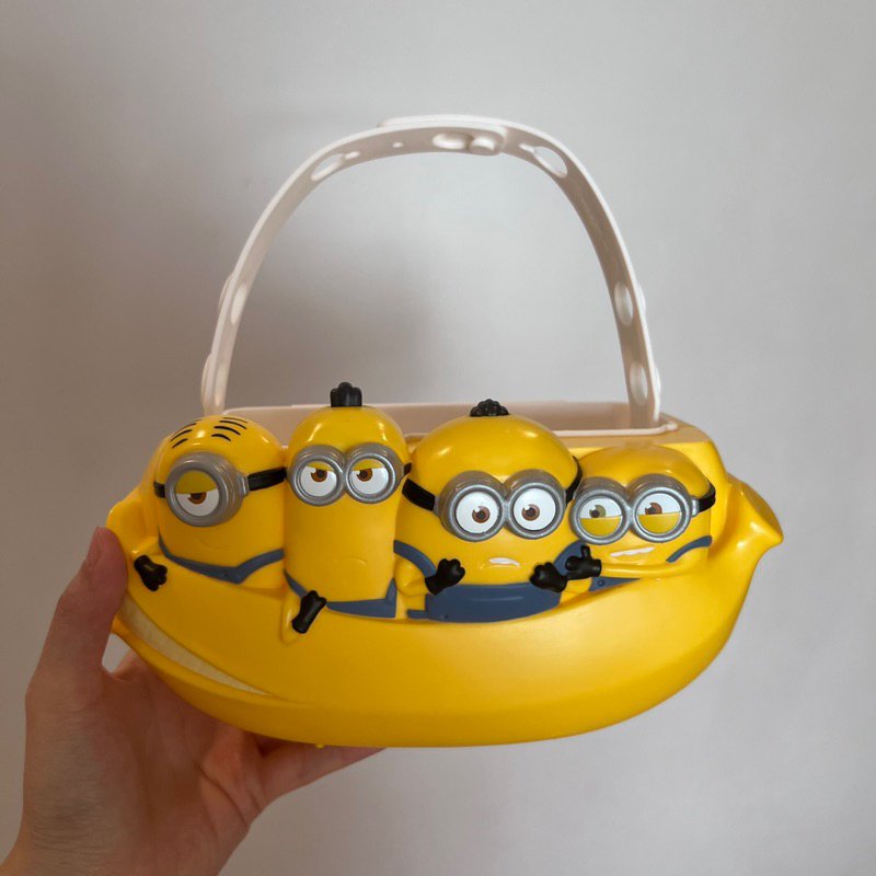 Preloved Like New Mcd Happy Meal Minion Tray
