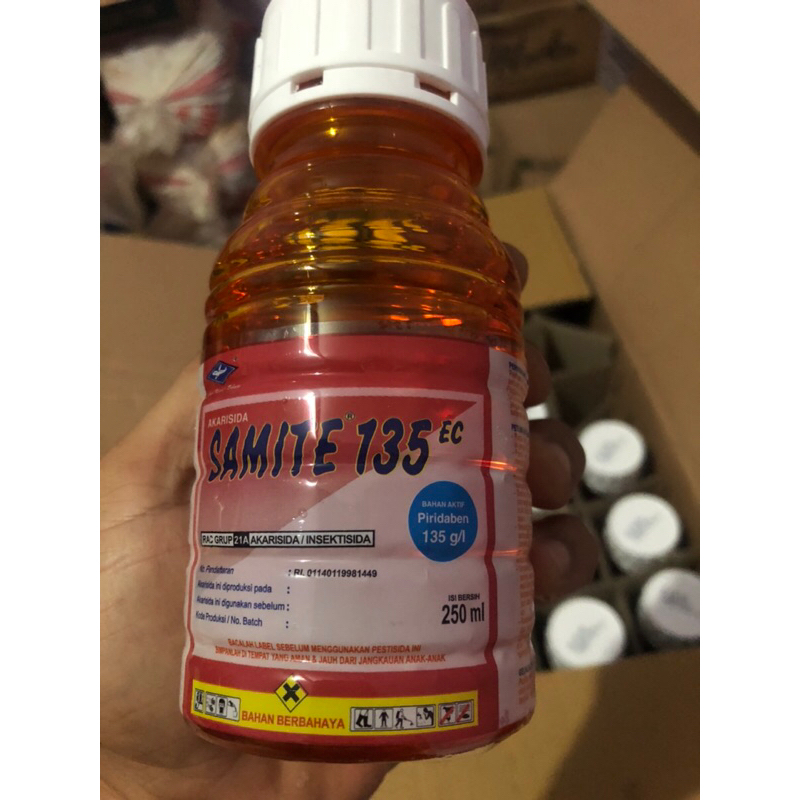 Samite 135 EC 250ml akarisida