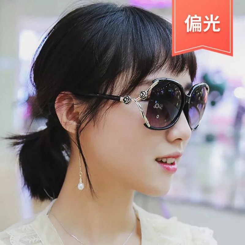 Kacamata Hitam Wanita Retro Vintage Sunglasses Korean Fashion Motif Anti UV Woman