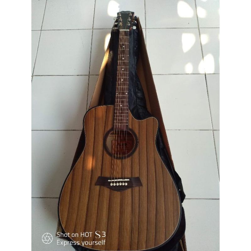 Gitar Akustik Cowboy