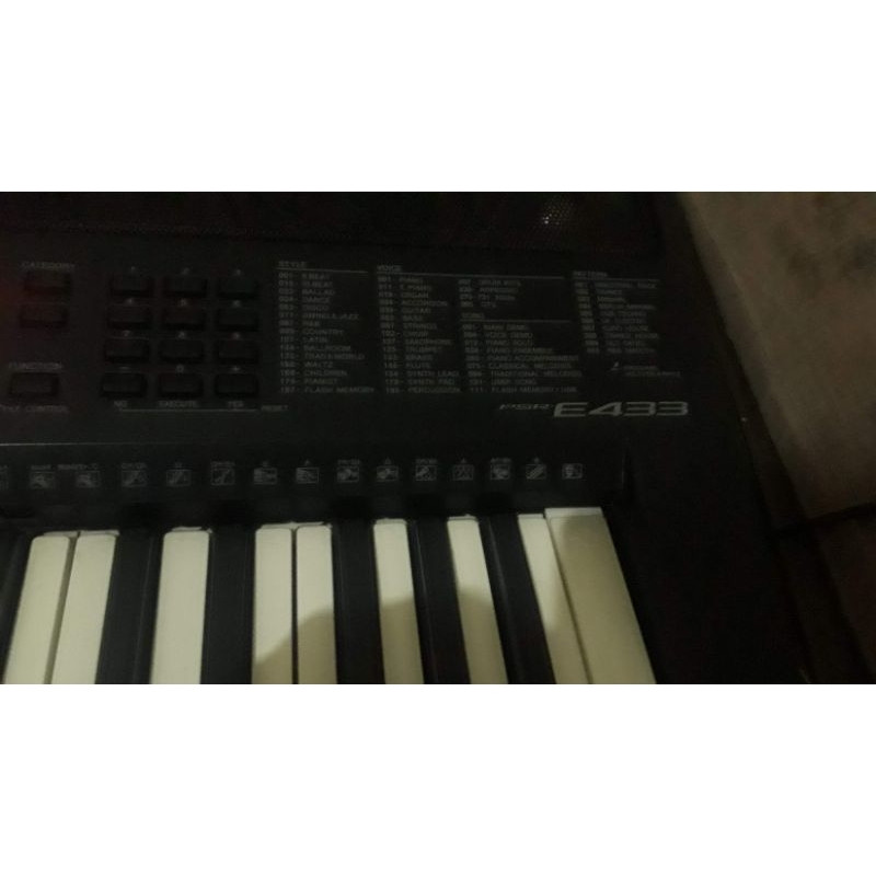 yamaha psr e433