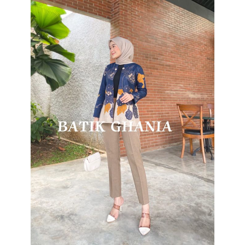 OUTER BATIK WANITA LENGAN PANJANG MOTIF MAWAR NAVY