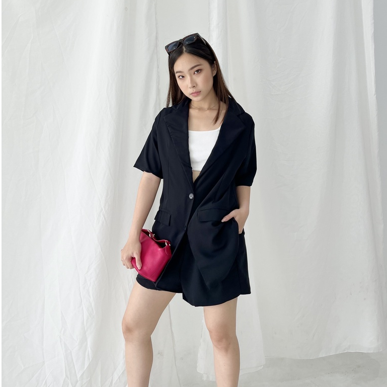 Laica Set / Setelan Blazer Wanita Korea / Blazer Formal / Casual