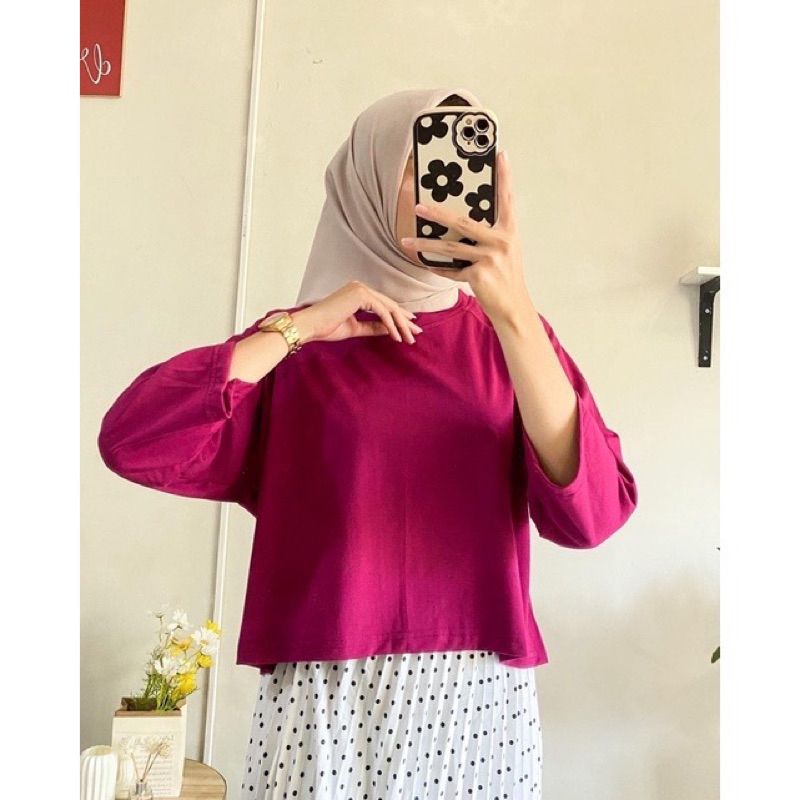 MALIKA BASIC CROP TEE