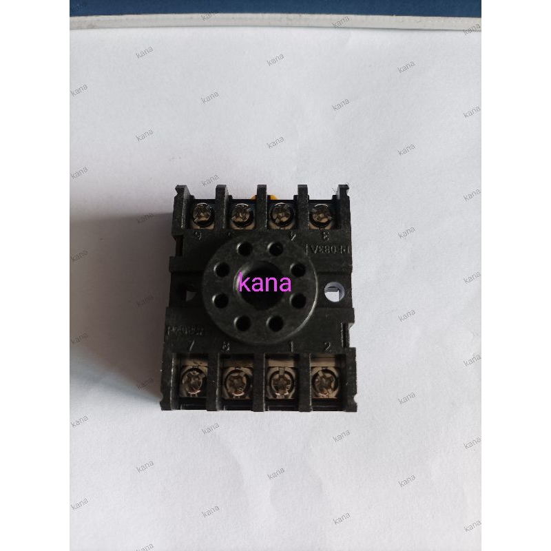 Soket Relay AC 220v 8 Pin