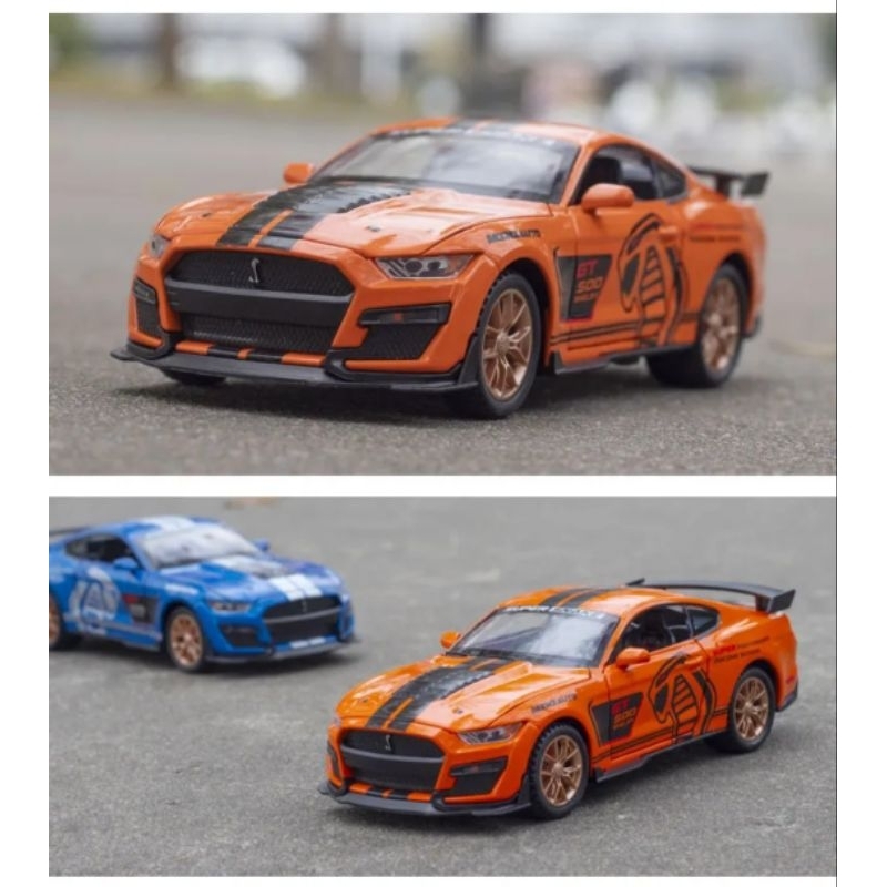 Diecast Mobil Ford Mustang Shelby GT500 Miniatur Die-cast Mobil Balap Alloy Metal Skala 1:32