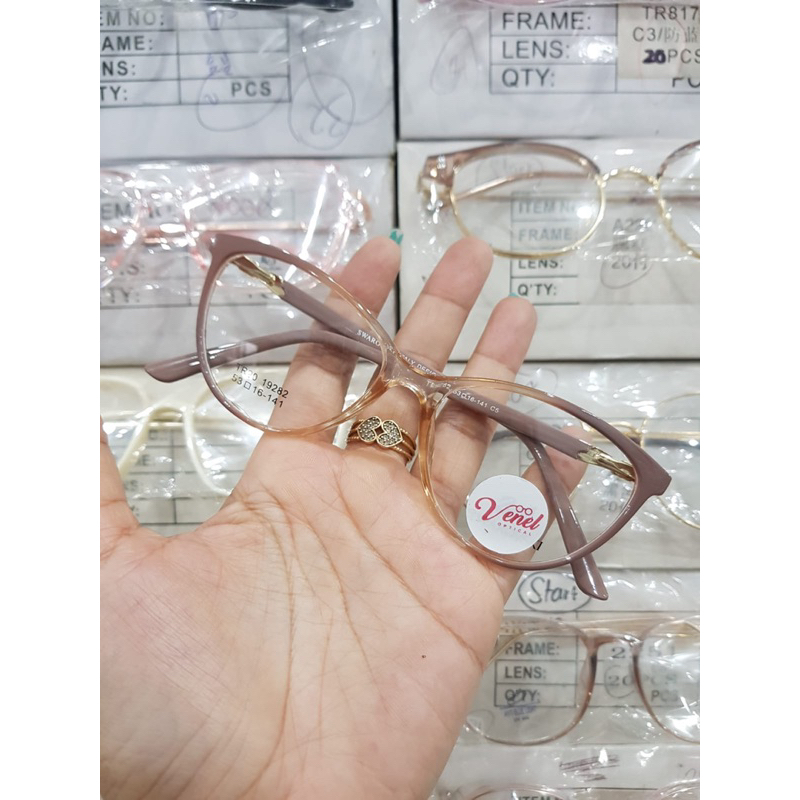 KACAMATA CATEYE FASHION KEKINIAN KODE 19282