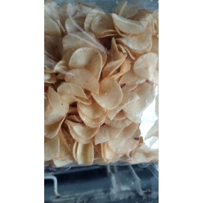 

keripiik singkong ORI gurih asin..kiloan