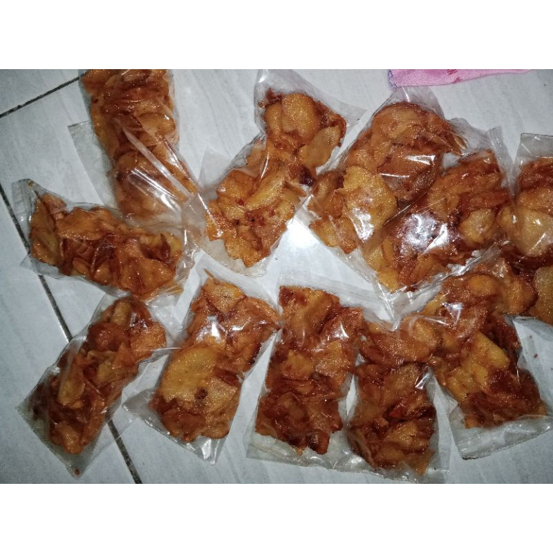 

keripik singkong pedas