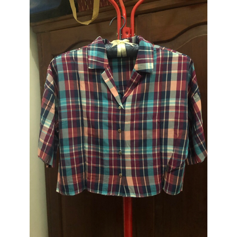 kemeja kotak kotak model crop kemeja crop top kotak kotak kemeja wanita kotak kotak model crop top