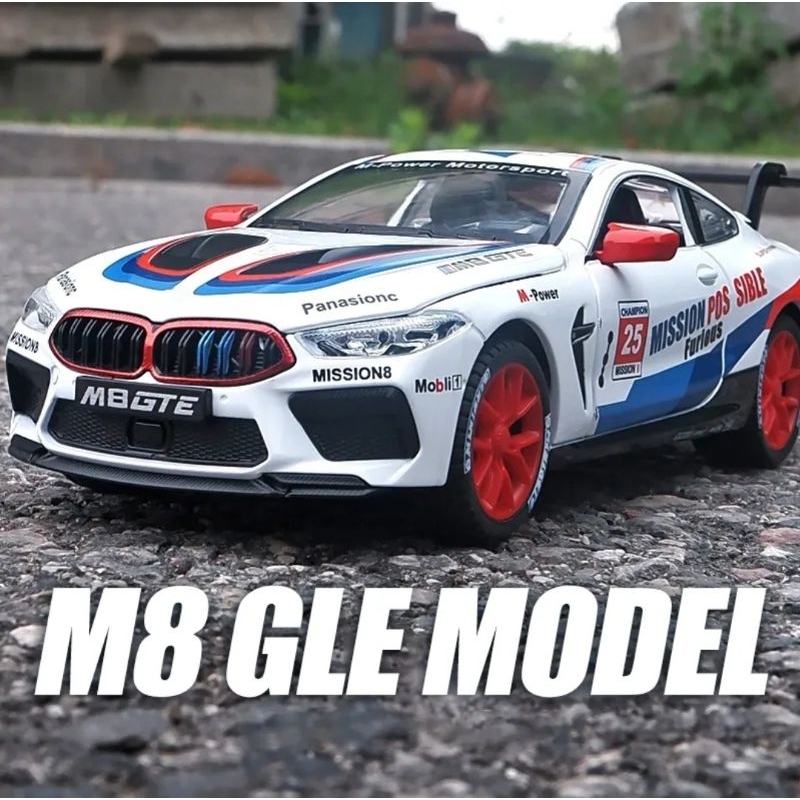 Diecast Mobil BMW M8 GLE Miniatur Die-cast Mobil Balap Sport Recing Skala 1:24