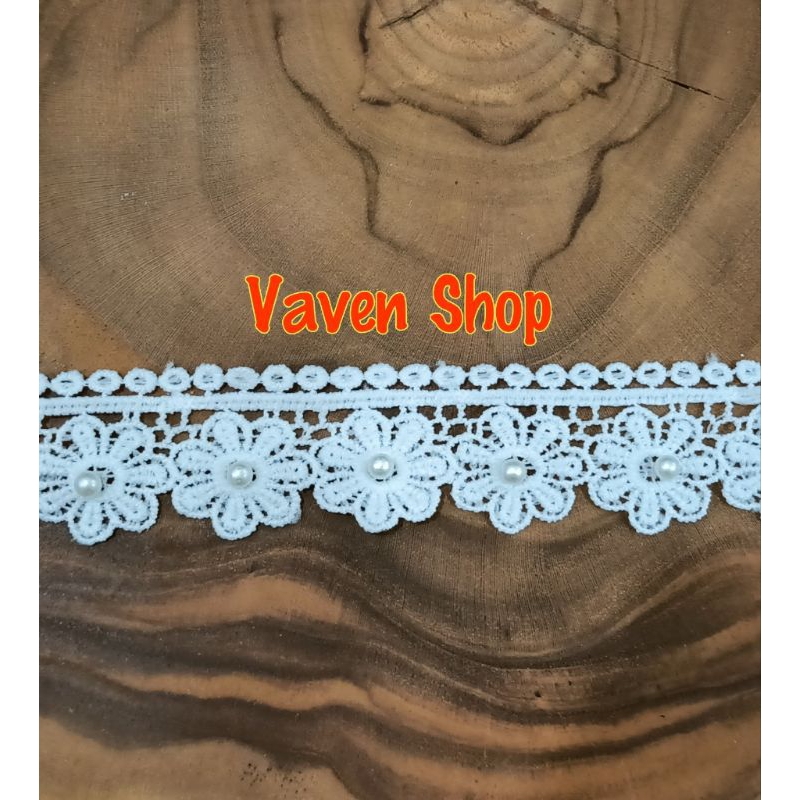 Renda Gyper Mutiara 1 yard