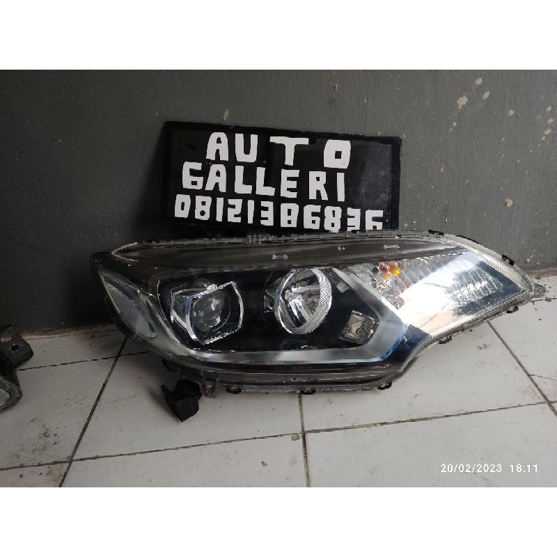 headlamp honda jazz  gk 5 2016 2017 2018