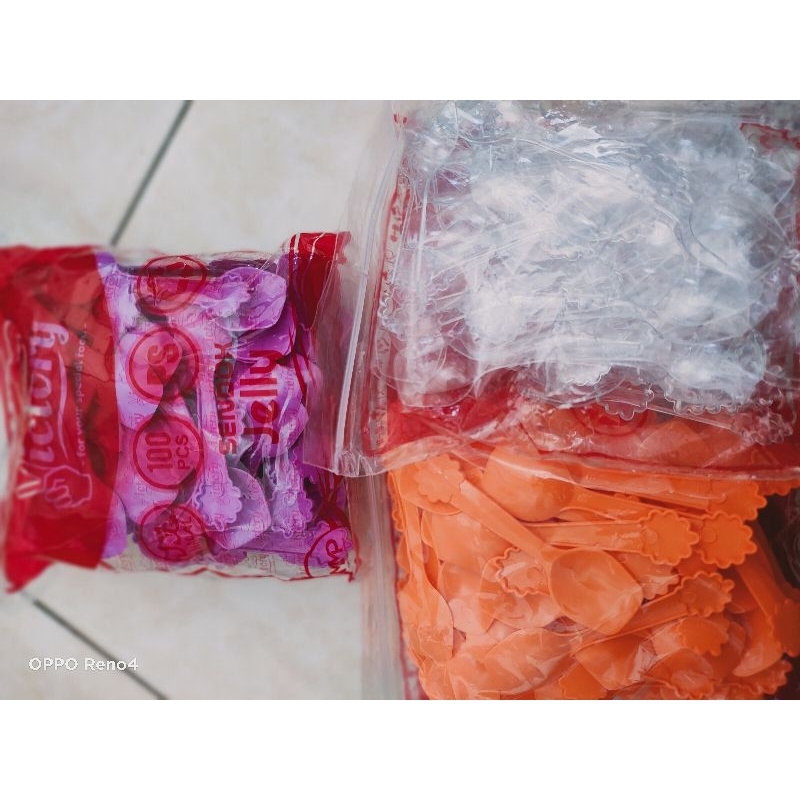 Sendok Jelly bening