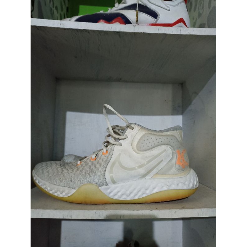 Sepatu Basket KD 44,5 Second ori