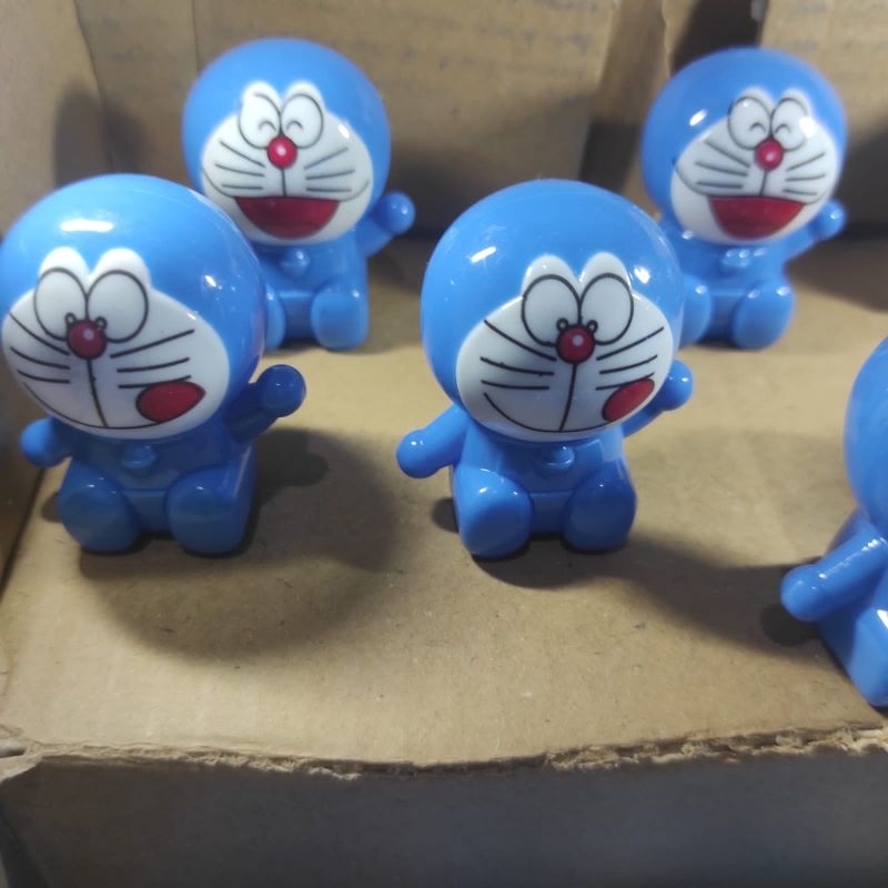 peruncing / rautan pensil Doraemon