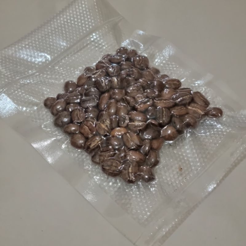 

Roasted bean Arabica Ethiopia Yirgacheffe 20 gram Manual Brew V 60