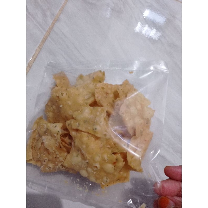 

keripik bawang gurih renyah