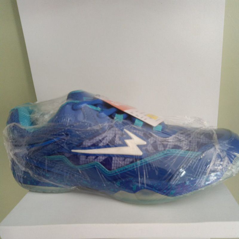 sepatu eagle commando x