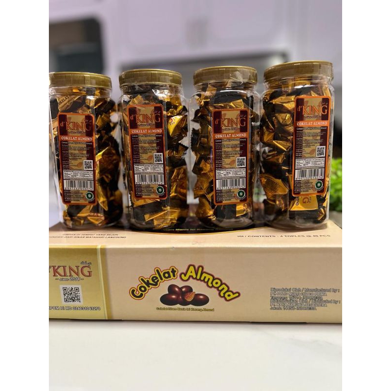 

Coklat Almond D'king // 1 dus isi 4 toples // berat 250 gr
