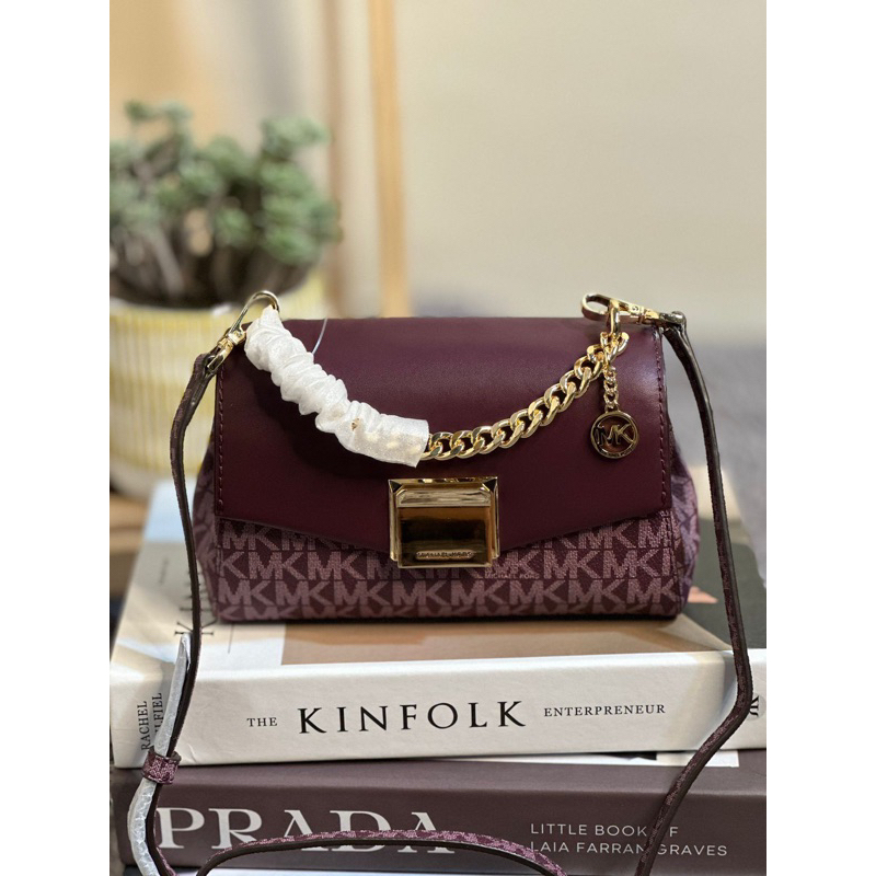 MK lita small cb sign merlot