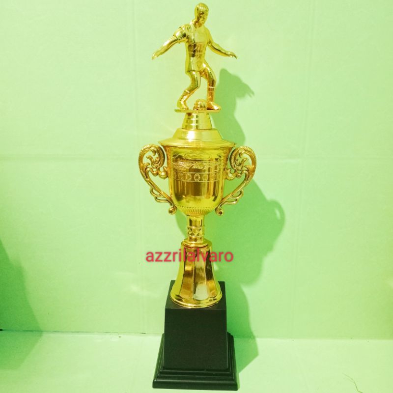 Piala 107 + Patung Futsal Tinggi 40cm SATUAN