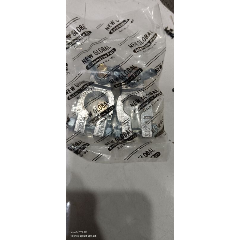 kepala aki besar timah terminal aki mobil