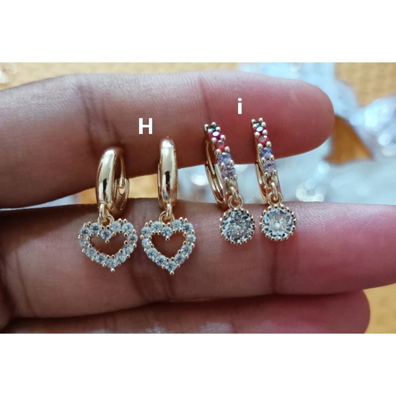 anting titanium import kode 07 ada 41 model ,awet,tahan lama bisa dipake sehari hari