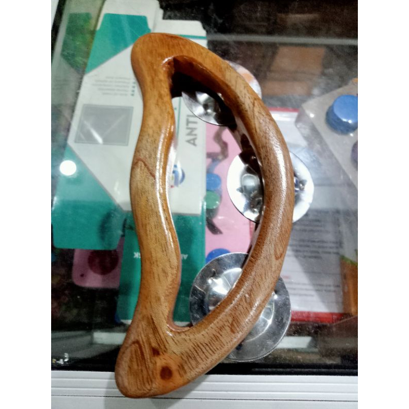 tamborine kayu