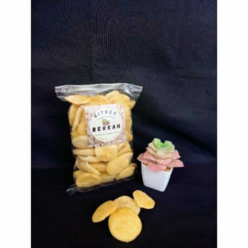 

endog lewo gepeng pedas balado daun jeruk 250 garam - emplod lewo gepeng - jitrek - gitrek - kemplang - emplang