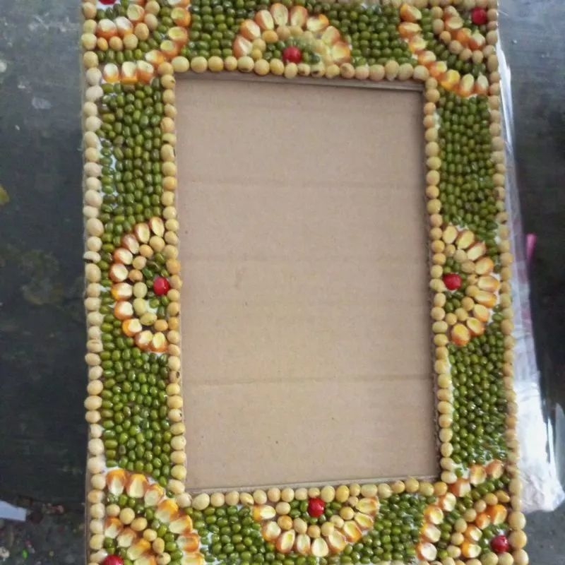 bingkai foto kolase biji bijian kardus kerajinan