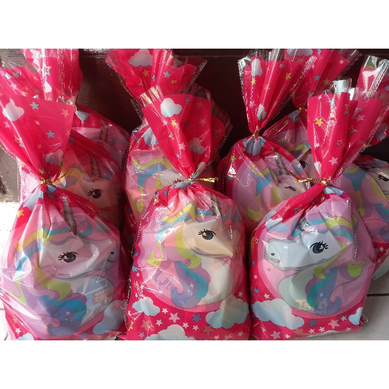 

PAKET SNACK ULANG TAHUN || PAKET SOUVENIR ULTAH || SNACK ULANG TAHUN ANAK