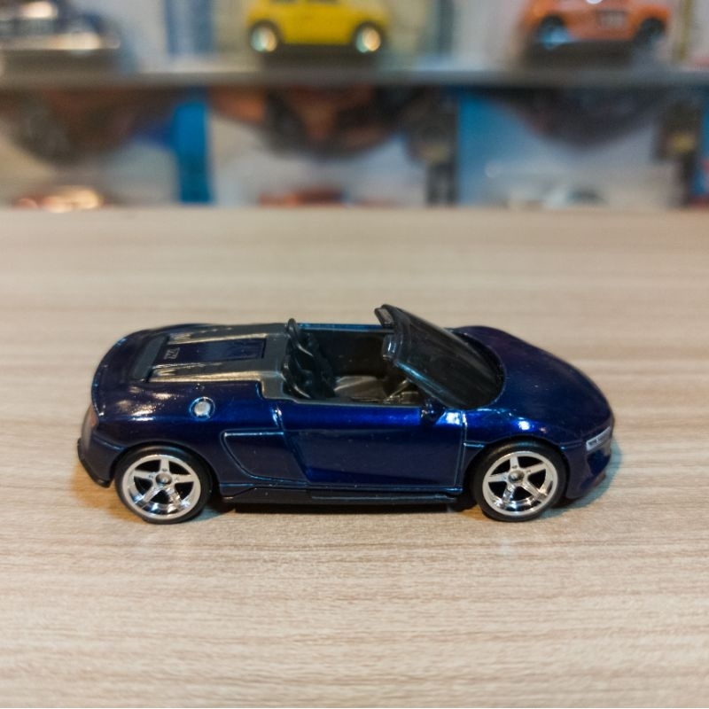 HOT WHEELS 2019 AUDI R8 SPYDER LOOSE - SUPER TREASURE HUNT - THS - STH