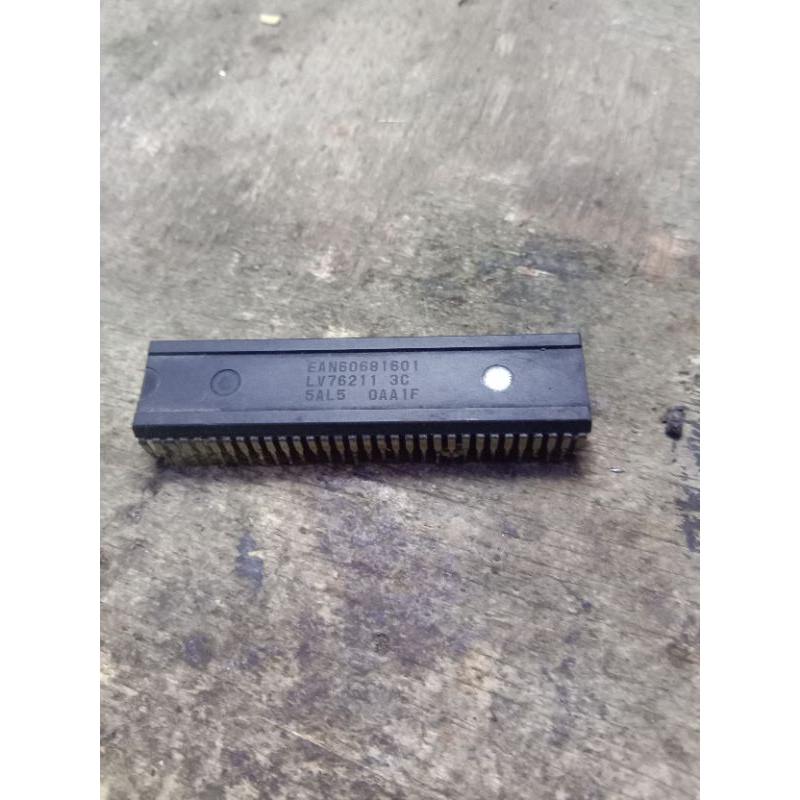 ic LV76211 3C / LV76213 3C