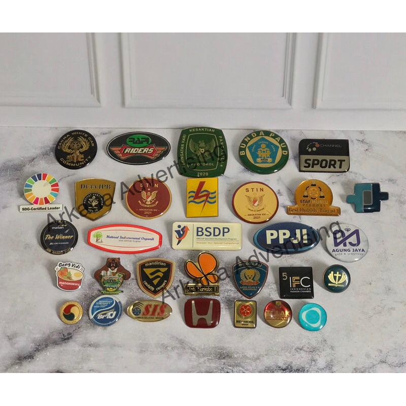 Pin Logam Custom Resin