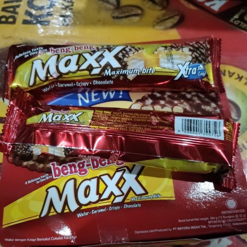 beng beng maxx maximum bite wafer krispi bersalut cokelat karamel