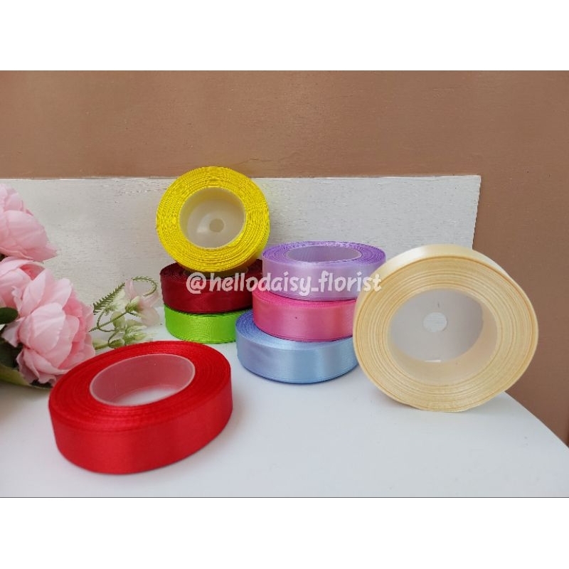 

Pita satin hias per roll