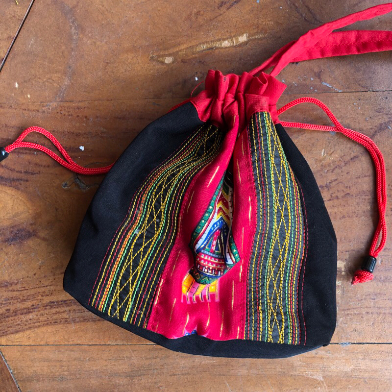 Tas Serut HP Motif Toraja