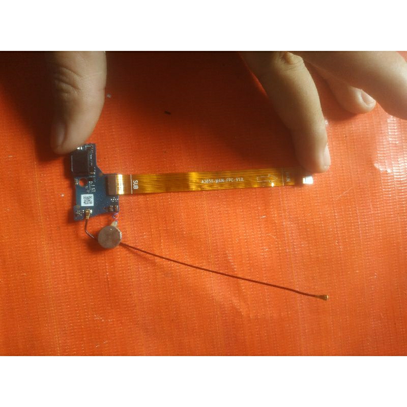 board flexible plus kabel antena bekas asus L1