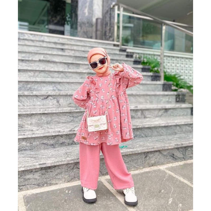 Tsamara Oneset Series