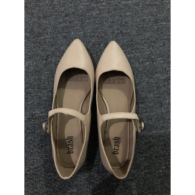 PRELOVED Sepatu Brash Payless