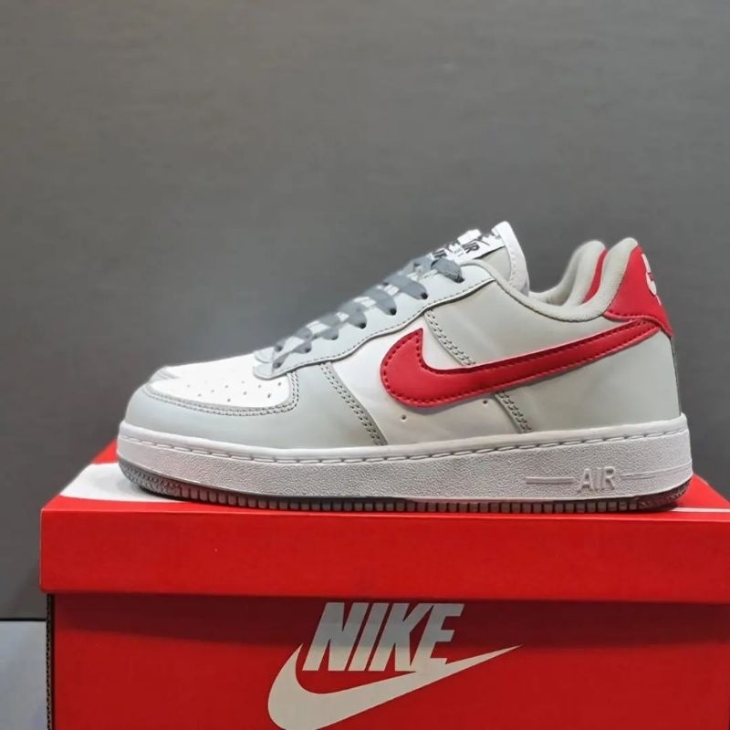 Nike Air Force 1 Cowok