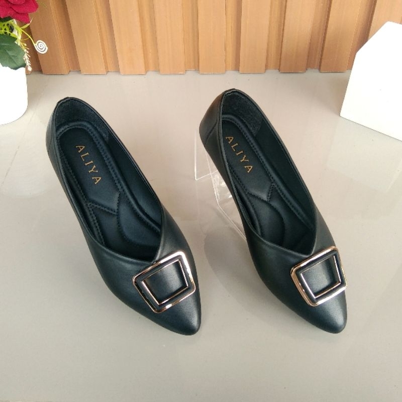 Aliyashoes Sepatu Flat Wanita Olivia