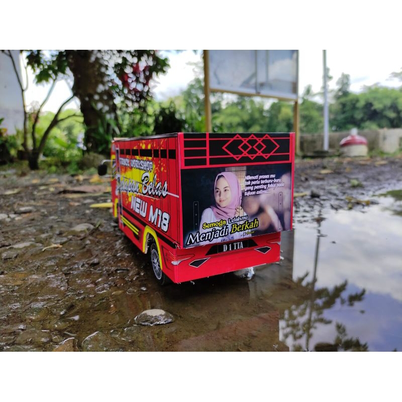 TRUK OLENG TRENDING TOPIC SUDAH LAMPU