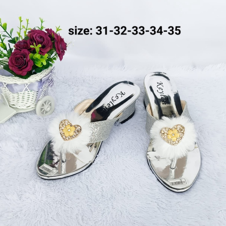 Sandal Anak Perempuan Sandal Heels Jepit Motif Bulu Sandal Pesta Anak Adella 04