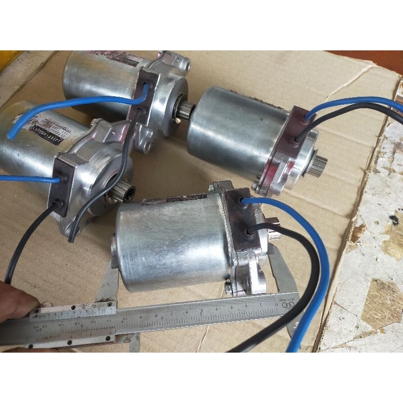 Dinamo 12 Volt DC