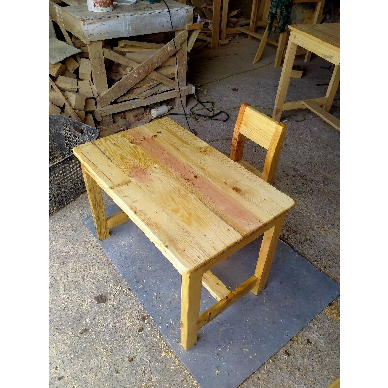 meja belajar anak TK minimalis kayu jati Belanda