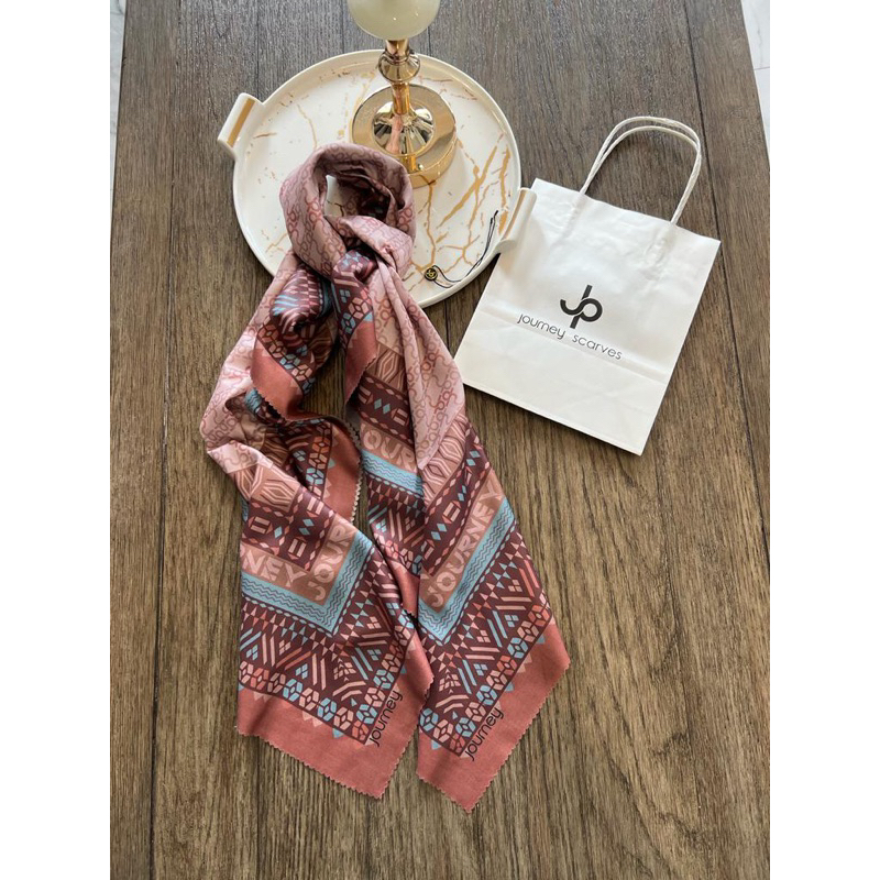 Journey Scarves - Akiya Series - Kerudung SegiEmpat - Voal Shiny