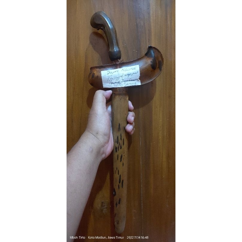 KERIS TILAM SARI